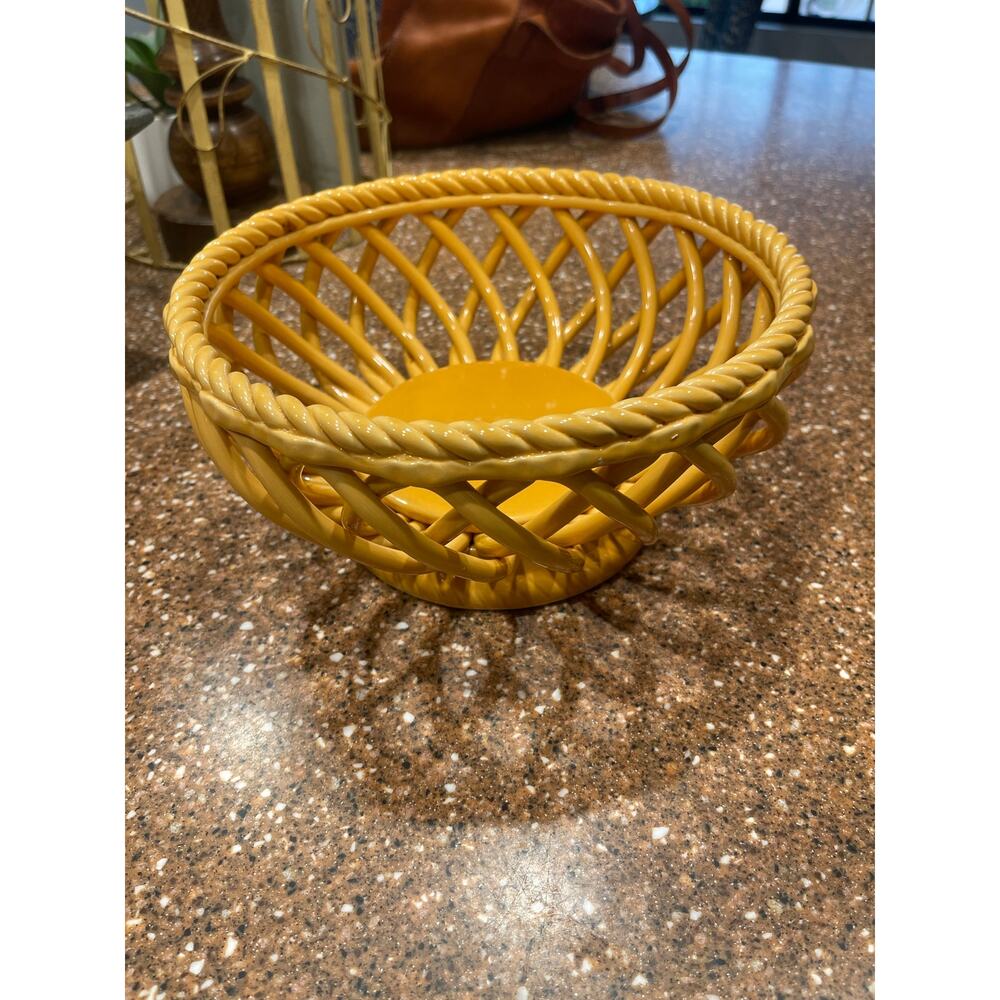 Espana ceramic bread basket